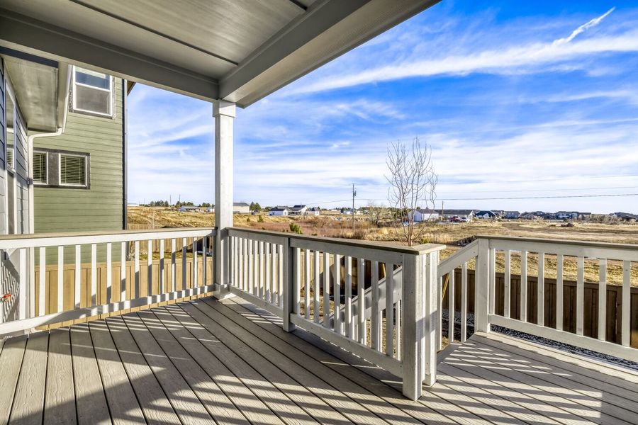 7983 Polson - Deck