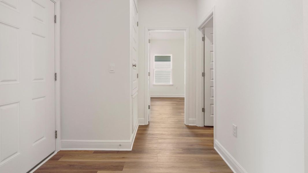 Spacious, unfurnished interior of a new home in Bayside at Ward Creek, Panama City Beach (Image 22).