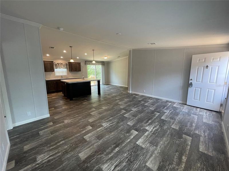 Spacious, unfurnished interior of a new home in , Ocala (Image 13).