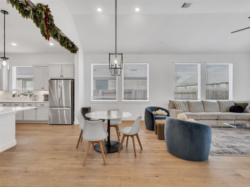 Furnished interior view inside a new home in Cherrywood Estates, Tomball (Image 18). Furnished interior view inside a new home in Cherrywood Estates, Tomball (Image 18).