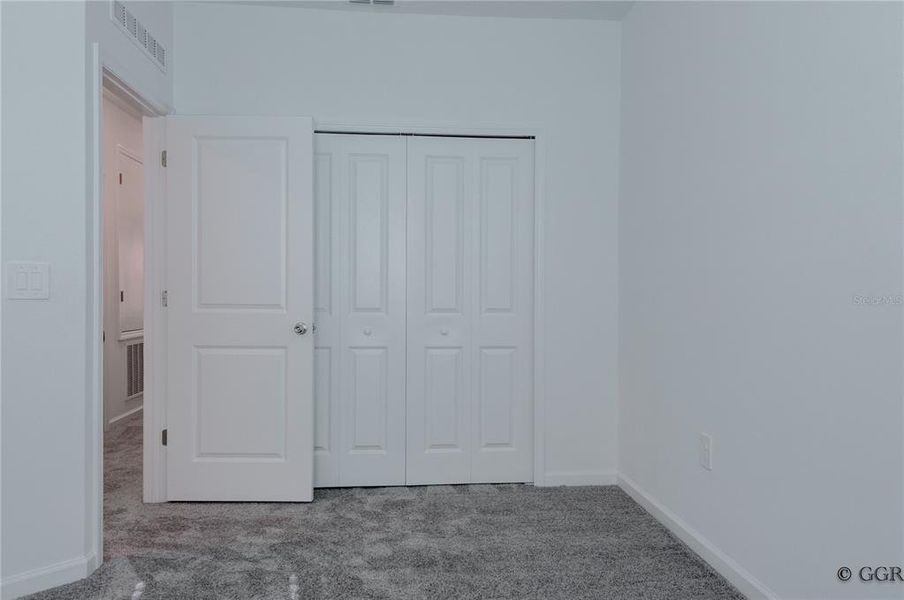 Spacious, unfurnished interior of a new home in , Davenport (Image 25).