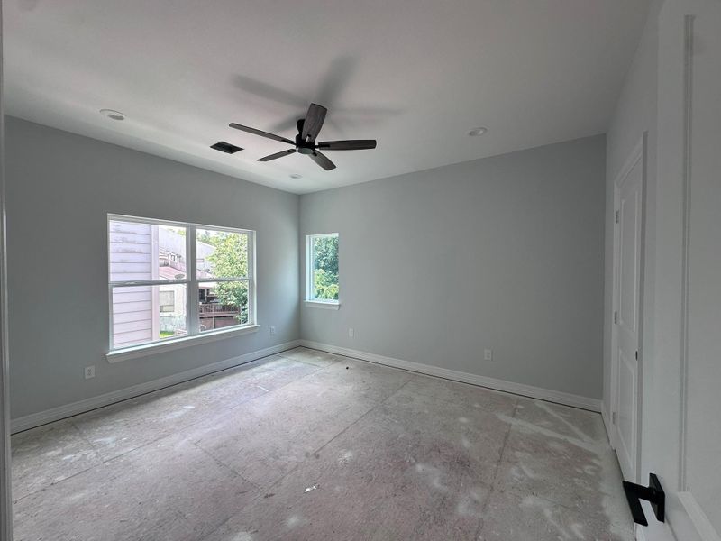 Image 13 of a home in .