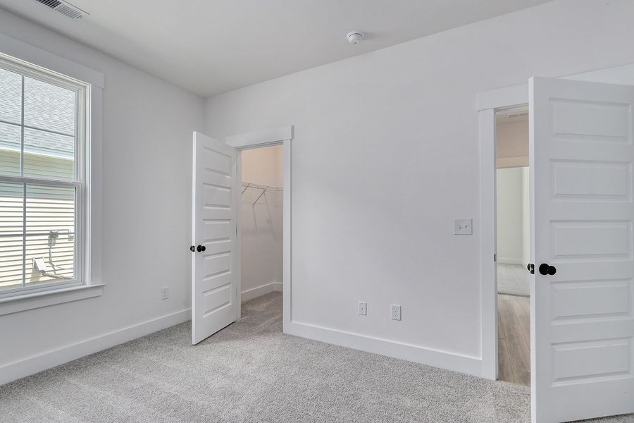Spacious, unfurnished interior of a new home in Arcadia, Myrtle Beach (Image 35). Spacious, unfurnished interior of a new home in Arcadia, Myrtle Beach (Image 35).
