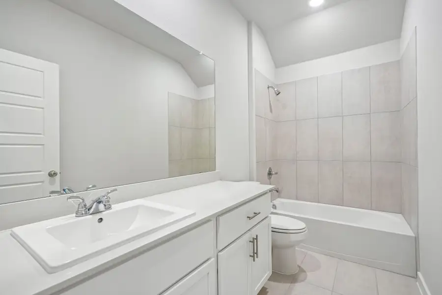 Bathroom in the Wimbledon home plan by Trophy Signature Homes