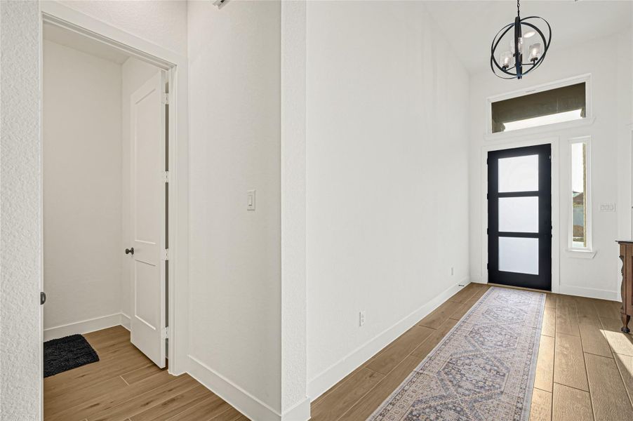 Spacious, unfurnished interior of a new home in Evergreen 40s, Conroe (Image 21). Spacious, unfurnished interior of a new home in Evergreen 40s, Conroe (Image 21).