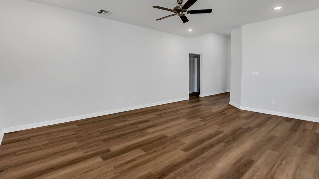Spacious, unfurnished interior of a new home in Overlook West, Wolfforth (Image 19). Spacious, unfurnished interior of a new home in Overlook West, Wolfforth (Image 19).