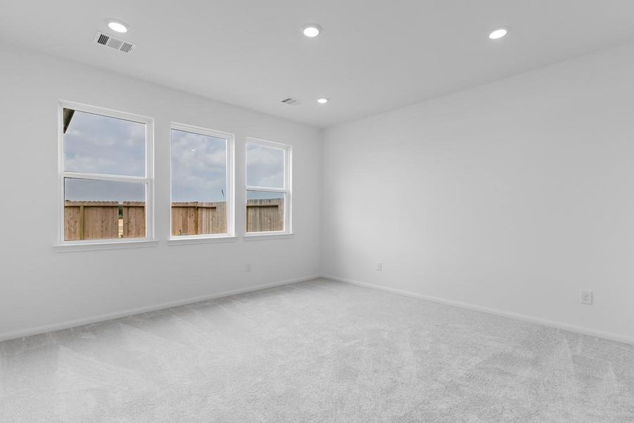 22023 Hat Creek ~ Ready Now