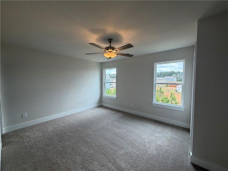 Spacious, unfurnished interior of a new home in , Cartersville (Image 5).