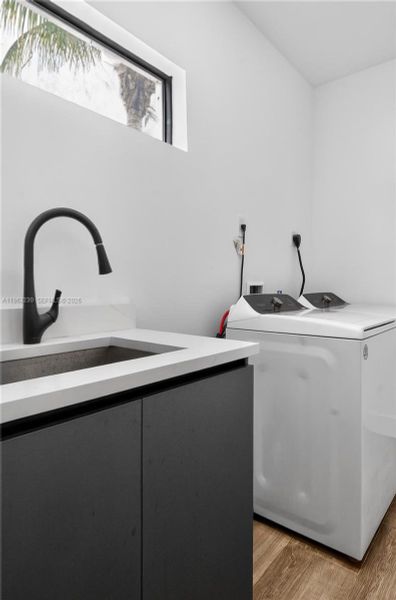 Close-up of interior finishes inside a home in , Fort Lauderdale (Image 20). Close-up of interior finishes inside a home in , Fort Lauderdale (Image 20).