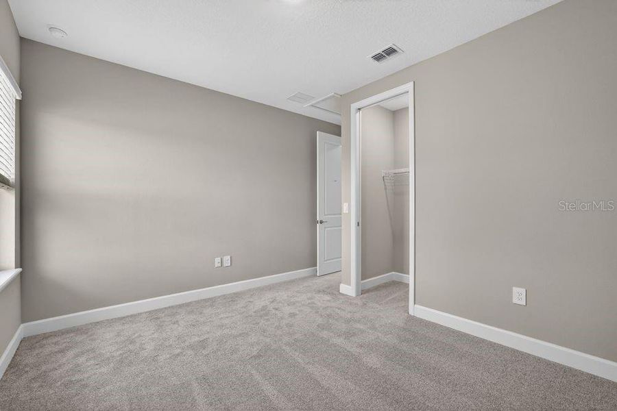 Spacious, unfurnished interior of a new home in Firethorn, Parrish (Image 31).
