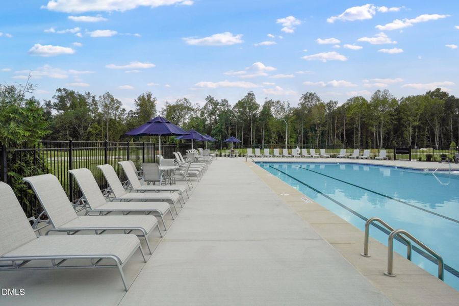 SUN_CaydenCove_Pic_Pool_07 SUN_CaydenCove_Pic_Pool_07