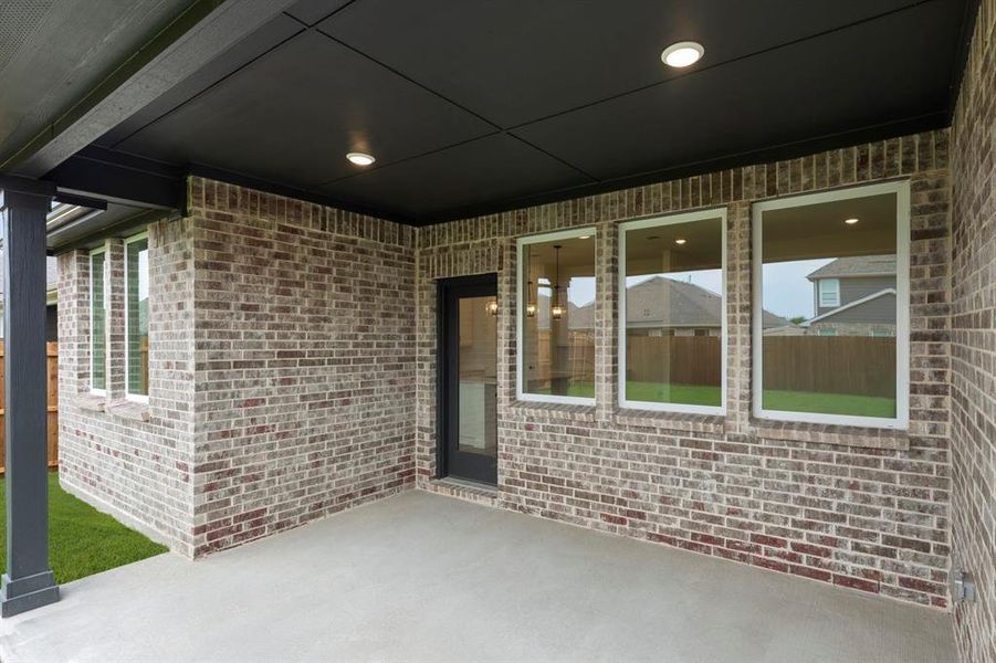 25. 1512 Eagle Meadow - Patio 25. 1512 Eagle Meadow - Patio