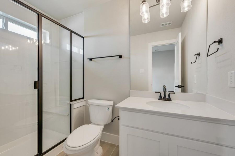 Furnished interior view inside a new home in Somerset Park, Rockwall (Image 21).