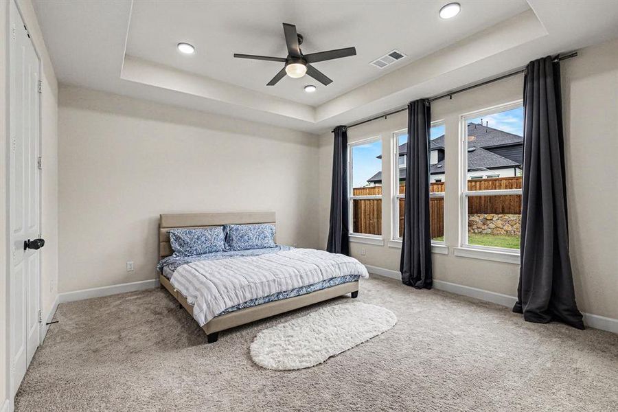 Furnished interior view inside a new home in , Prosper (Image 28).