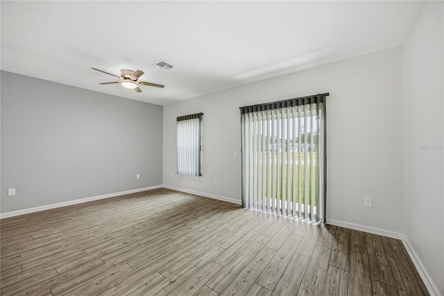 Spacious, unfurnished interior of a new home in Tara Serena, Gainesville (Image 21). Spacious, unfurnished interior of a new home in Tara Serena, Gainesville (Image 21).
