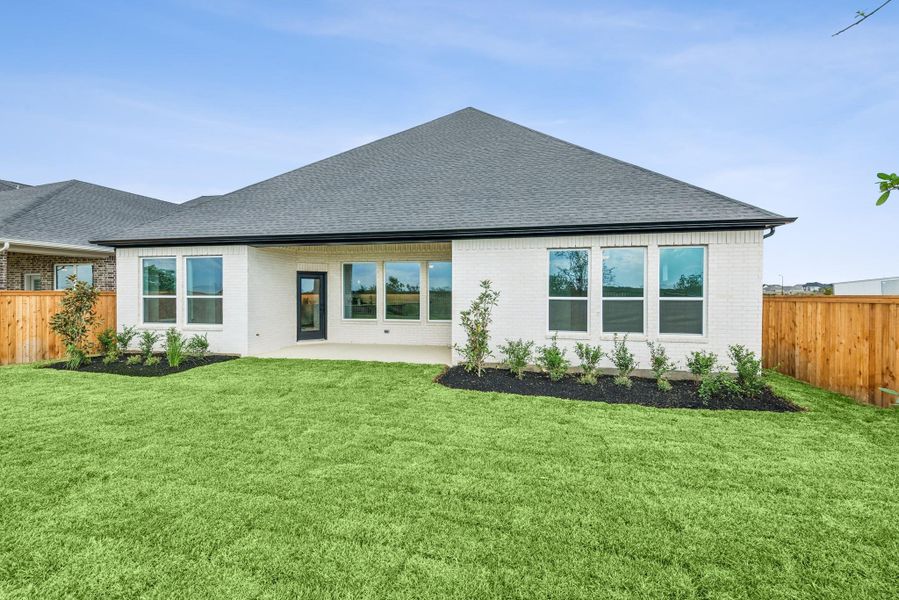 Welcome to The Getty by David Weekley Homes. Move-In-Ready Now!