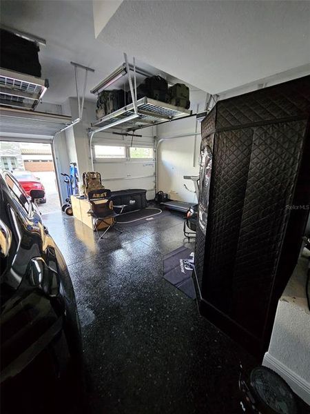 Image 33 of a home in .