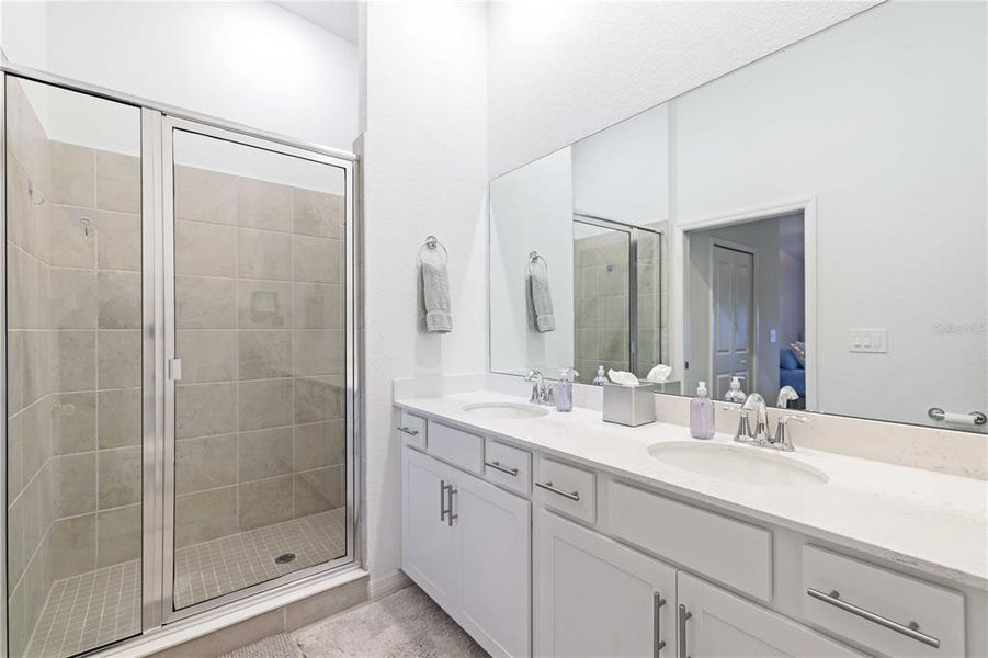 Furnished interior view inside a new home in , Venice (Image 13).