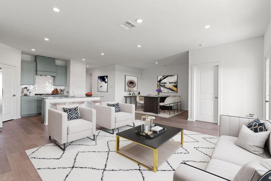 Furnished interior view inside a new home in Grand Cay Harbour, Texas City (Image 5).