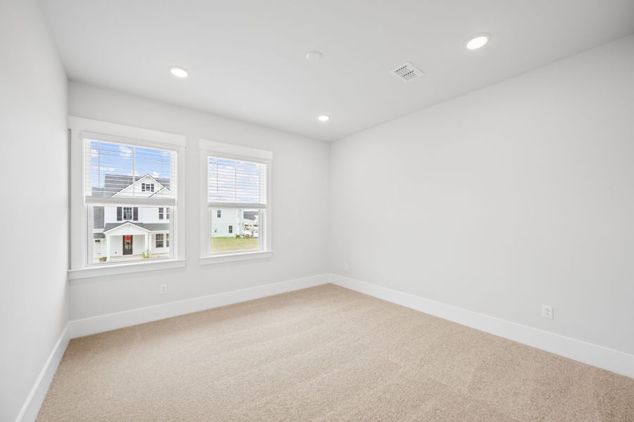 Spacious, unfurnished interior of a new home in Nexton, Summerville (Image 33).