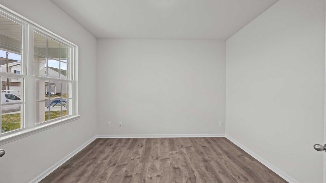 Spacious, unfurnished interior of a new home in Ridgewood Farms, Winterville (Image 14).