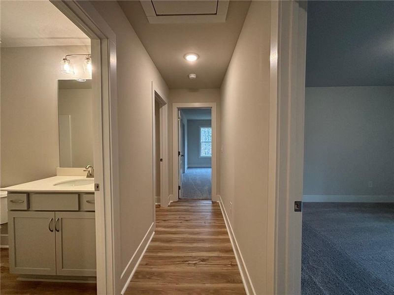 Spacious, unfurnished interior of a new home in , Gainesville (Image 11).