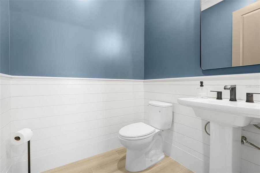 Furnished interior view inside a new home in , Sarasota (Image 48).