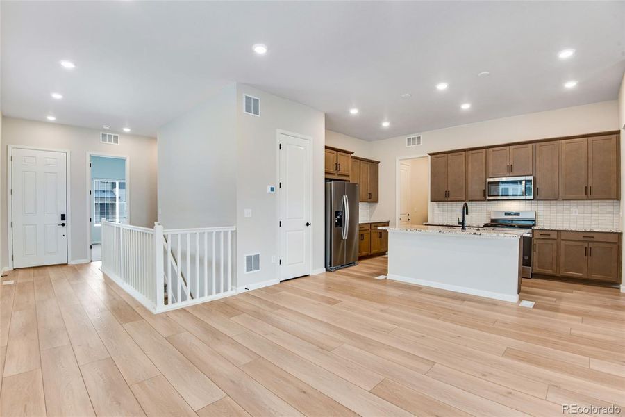 Image 36 of a home in .