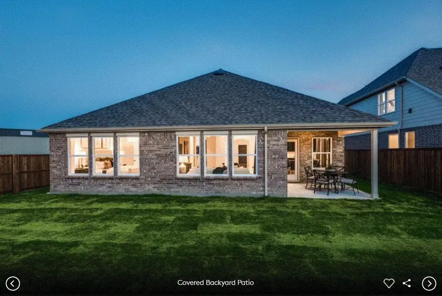 Photo of Pulte model home with same floor plan, not of actual home listed. Photo of Pulte model home with same floor plan, not of actual home listed.