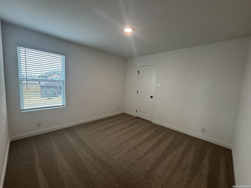 Spacious, unfurnished interior of a new home in Saddlebrook Ranch, Schertz (Image 29).