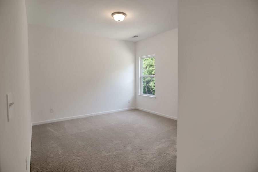 Spacious, unfurnished interior of a new home in Marlin Pointe, White House (Image 42). Spacious, unfurnished interior of a new home in Marlin Pointe, White House (Image 42).