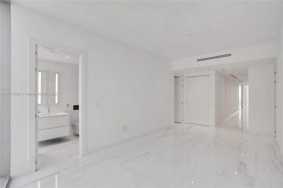 Image 28 of a home in Aston Martin Residences.