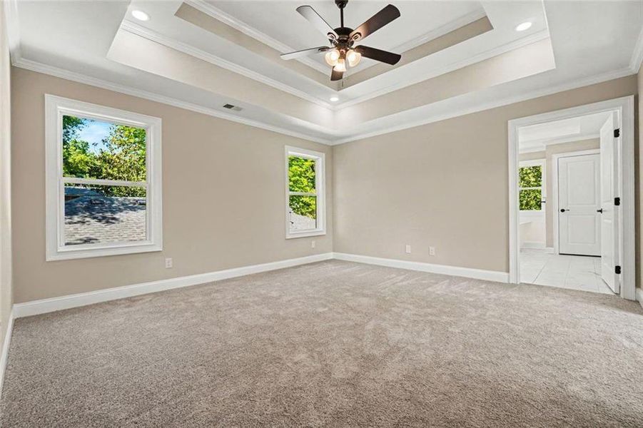 Spacious, unfurnished interior of a new home in , Hapeville (Image 21).