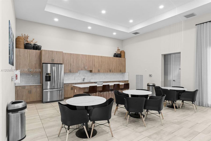 Furnished interior view inside a new home in , Pembroke Pines (Image 17).