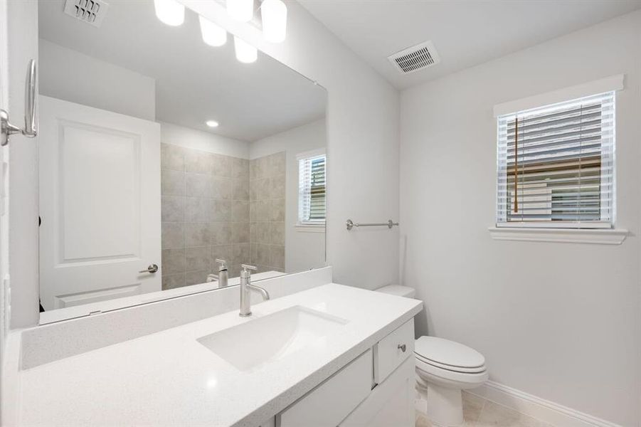 Furnished interior view inside a new home in South Oak 50s, Oak Point (Image 10). Furnished interior view inside a new home in South Oak 50s, Oak Point (Image 10).