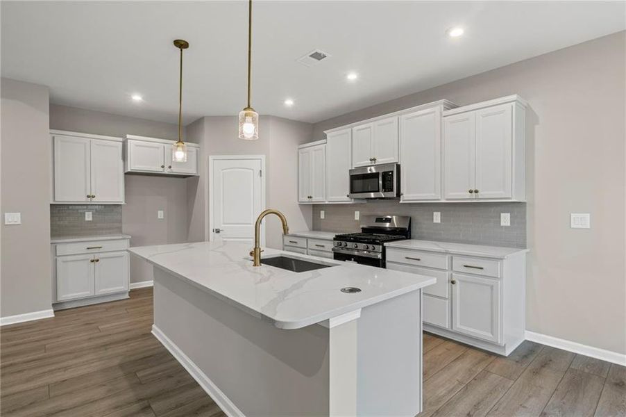 Furnished interior view inside a new home in Laurel Farms, Dallas (Image 16). Furnished interior view inside a new home in Laurel Farms, Dallas (Image 16).