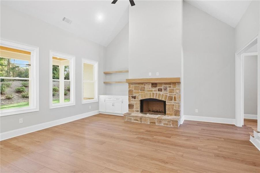 Spacious, unfurnished interior of a new home in , Powder Springs (Image 19).