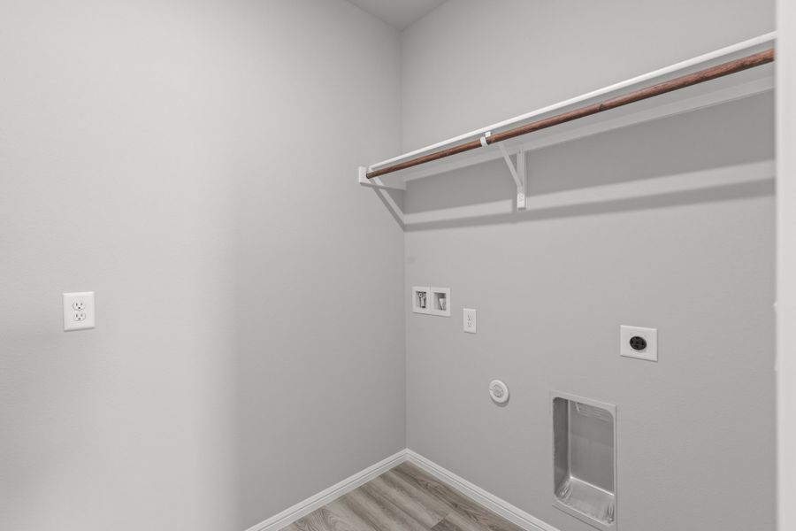 Representative furnished interior of a home built from the Tupelo by D.R. Horton in Yukon Ridge, Odessa (Image 14). Representative furnished interior of a home built from the Tupelo by D.R. Horton in Yukon Ridge, Odessa (Image 14).