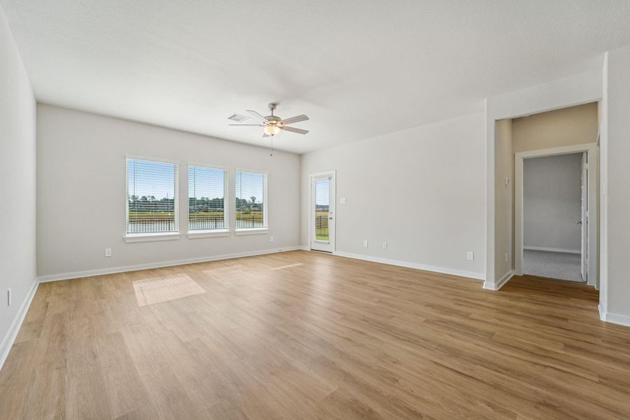 Photo is not of the actual home, but is an inspirational photo of builder’s model home and may depict options, furnishings, and/or decorator features that are not included Photo is not of the actual home, but is an inspirational photo of builder’s model home and may depict options, furnishings, and/or decorator features that are not included