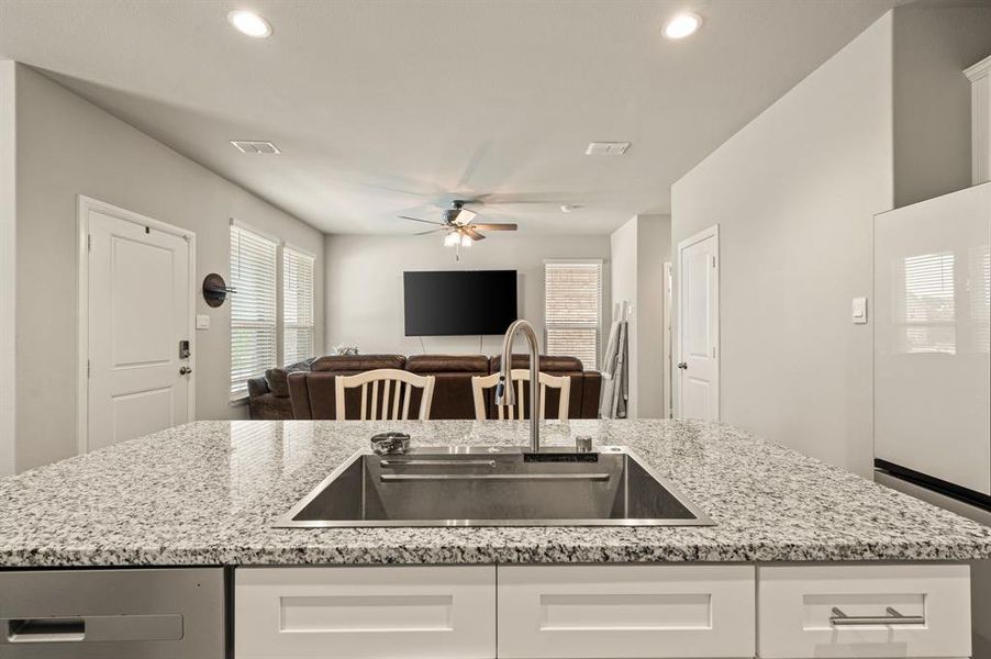 Furnished interior view inside a new home in Heritage Village, Haltom City (Image 28). Furnished interior view inside a new home in Heritage Village, Haltom City (Image 28).