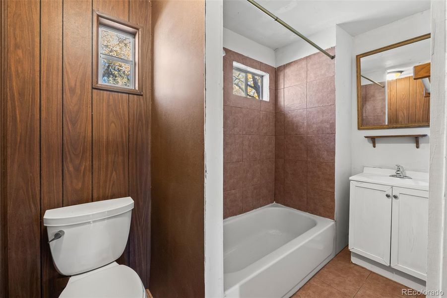 Furnished interior view inside a new home in , Lochbuie (Image 6).