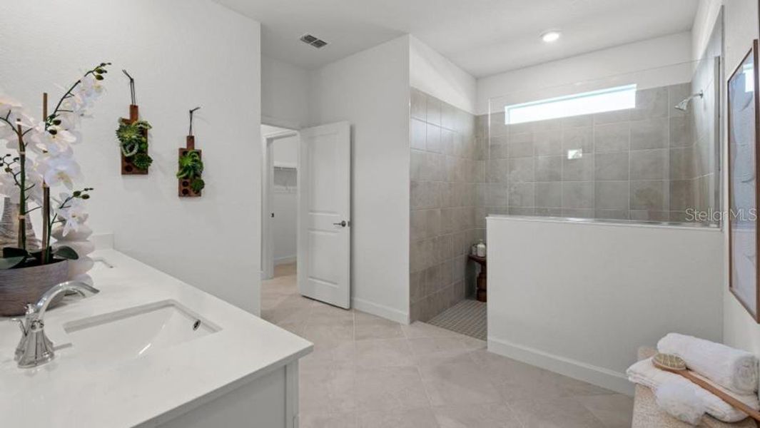 Furnished interior view inside a new home in Rye Ranch, Parrish (Image 10).