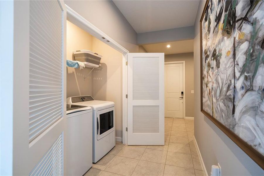 Furnished interior view inside a new home in , St. Cloud (Image 17).