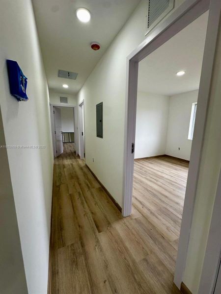 Spacious, unfurnished interior of a new home in , Florida City (Image 35). Spacious, unfurnished interior of a new home in , Florida City (Image 35).