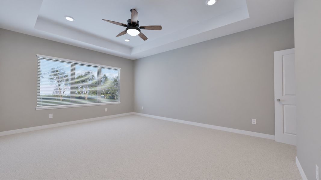 Representative unfurnished interior of a home built from the Hampton by Tricoast Homes in Summer Place  35', Montgomery (Image 35).
