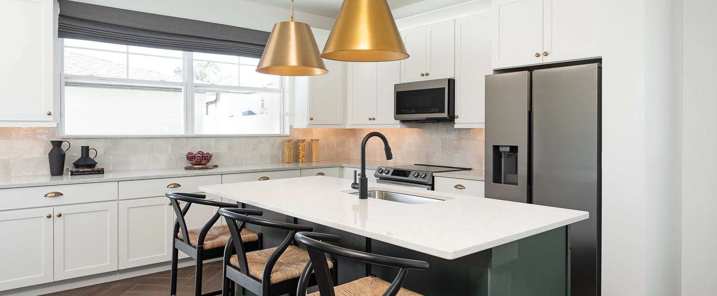 Representative furnished interior of a home built from the Walden II by Ashton Woods in Northlake Townhomes, Winter Garden (Image 4).
