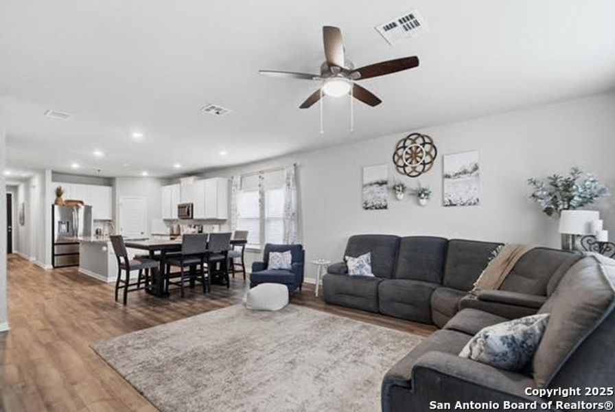 Furnished interior view inside a new home in Legendary Trails - Premier Series, Cibolo (Image 16). Furnished interior view inside a new home in Legendary Trails - Premier Series, Cibolo (Image 16).