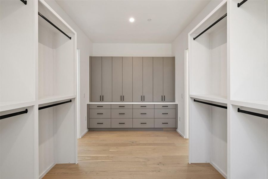 Image 37 of a home in . Image 37 of a home in .