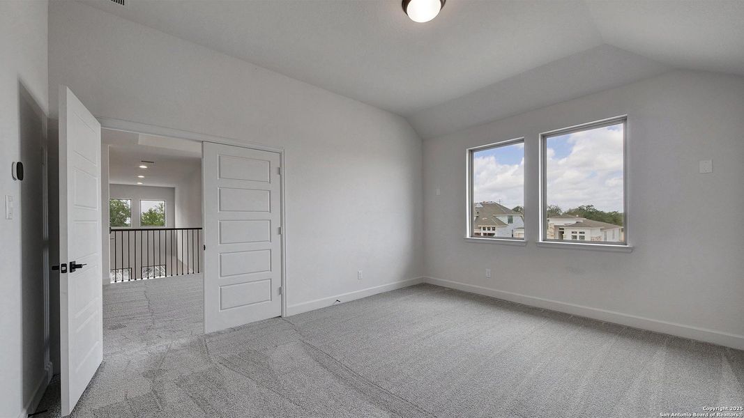 Spacious, unfurnished interior of a new home in Esperanza 60', Boerne (Image 24). Spacious, unfurnished interior of a new home in Esperanza 60', Boerne (Image 24).