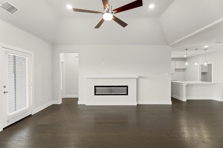 10. 2024 Jasper - Family (2)